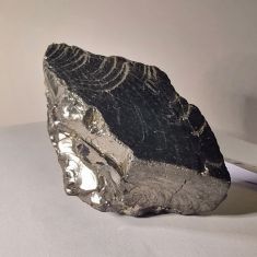Exklusiver Edel-Schungit Stein 146 g