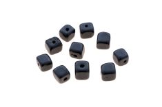 10 polierte Schungit-Perlen "Würfel", 6 mm