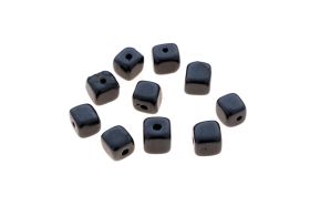 10 polierte Schungit-Perlen "Würfel", 6 mm