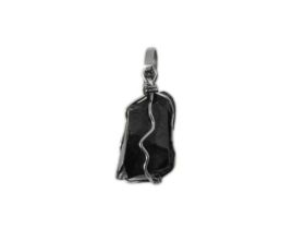 Schungite de élite de piedra totalmente natural, engastado en plata de ley 925 de alta calidad.