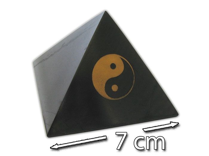 Zertifikat mit Symbol  matt Schungit & Shungit  Pyramide 7 x 7 cm 