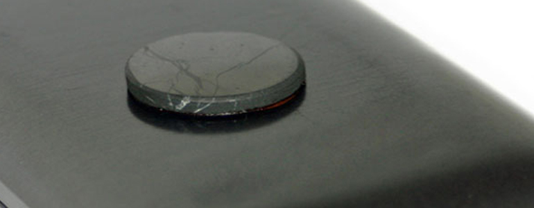 EMF-Schutzplättchen für das Smartphone und andere Geräte.