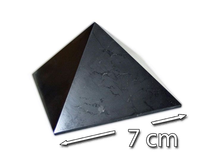 matt Schungit & Shungit Pyramide 7 x 7 cm Zertifikat poliert aus Karelien
